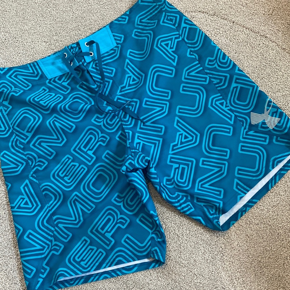 UNDER ARMOUR BATHING SUIT BOARD SHORTS
